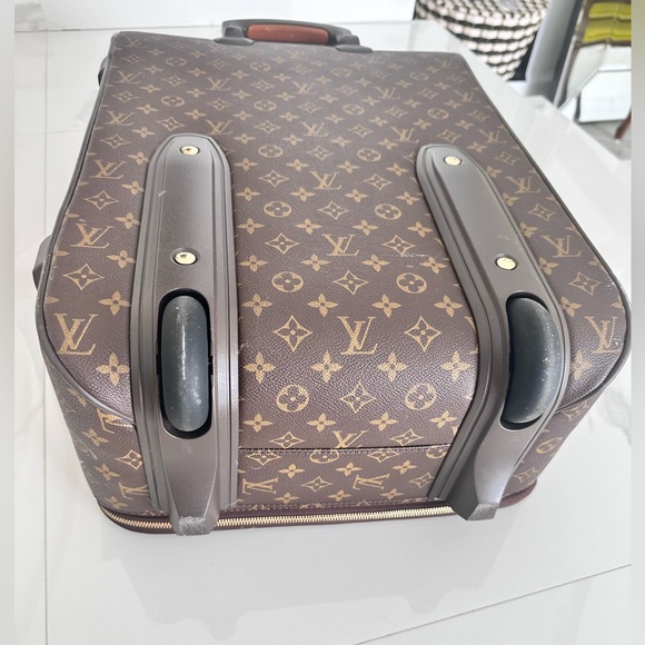 ❤️Louis Vuitton Pegase 60 carry on wheels travel vintage luggage w hang cover - Picture 3 of 16